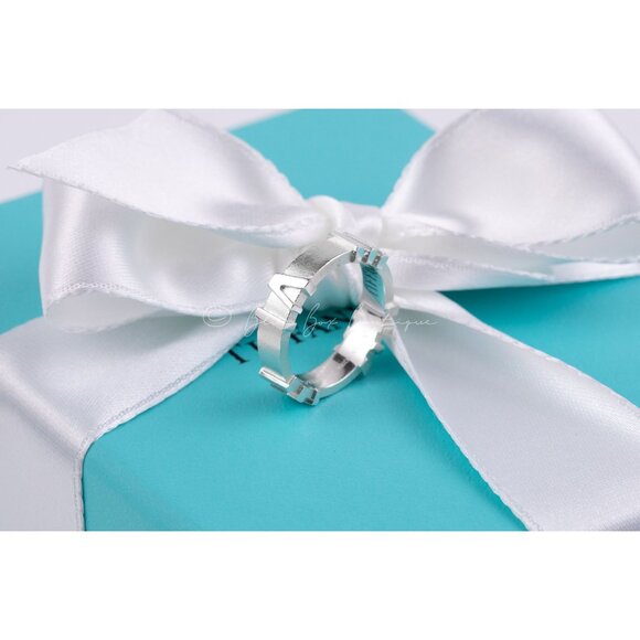 Tiffany & Co. Ring Unisex Atlas Roman Numerals Narrow Band Vintage Pinky Ring - Picture 4 of 9